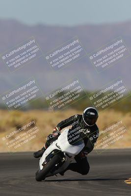 media/Nov-06-2023-Moto Forza (Mon) [[ce023d0744]]/3-Intermediate Group/Session 3 (Turn 16)/